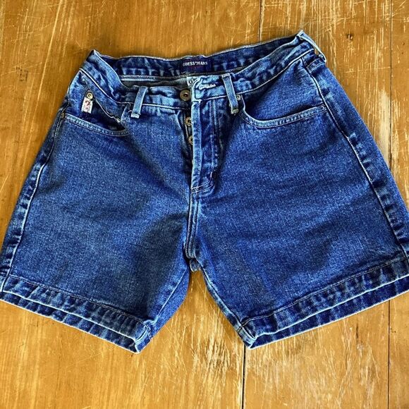 Guess Blue Denim Mom High Rise Button Closure Cotton USA Size 26 Jean Shorts - Picture 1 of 11